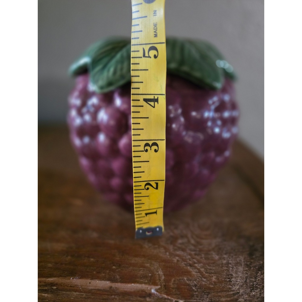 Vintage Ceramic Raspberry Lidded Jar Pink Fruit Canister Kitsch Decor 5" kitchen - Picture 7 of 8